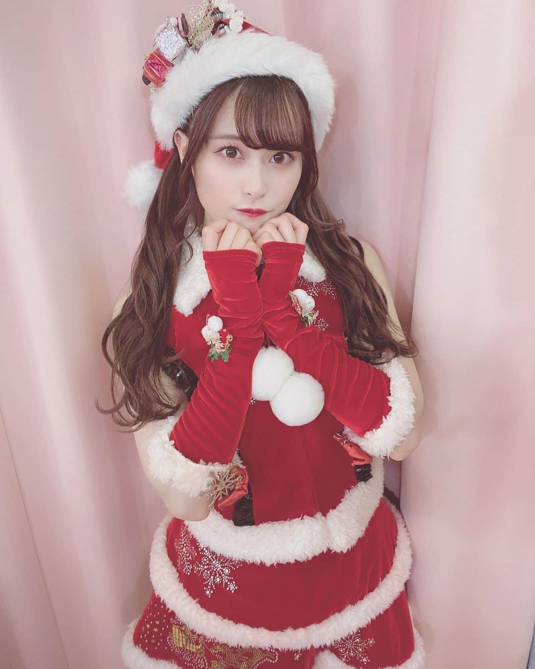 田北香世子さんのインスタグラム写真 - (田北香世子Instagram)「メリメリクリスマスイブ❤️🎄🧑‍🎄 サンタさん衣装着られて嬉しい〜🥰🥰 #クリスマスイブ #サンタコス #akb衣装」12月24日 23時04分 - kayoko_takita