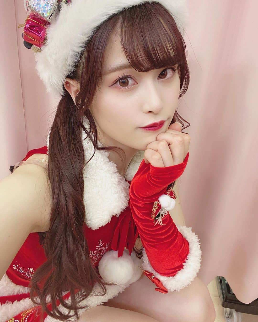 田北香世子さんのインスタグラム写真 - (田北香世子Instagram)「メリメリクリスマスイブ❤️🎄🧑‍🎄 サンタさん衣装着られて嬉しい〜🥰🥰 #クリスマスイブ #サンタコス #akb衣装」12月24日 23時04分 - kayoko_takita