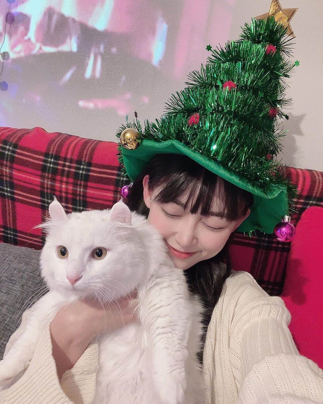 ホ・ヨンジュ のインスタグラム：「모두 메리크리스마스✨」