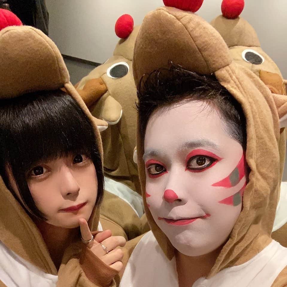 たっしーのインスタグラム：「たしはうトナカイ🦌 ＊ #モノクローン #虹色担当 #たっしー #アイドル #いいね #フォロー」