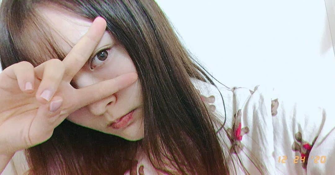 大森美優のインスタグラム：「おやイブ〜🎄🎅😪  #クリスマスイブ  #おやすみなさい  #akb48」