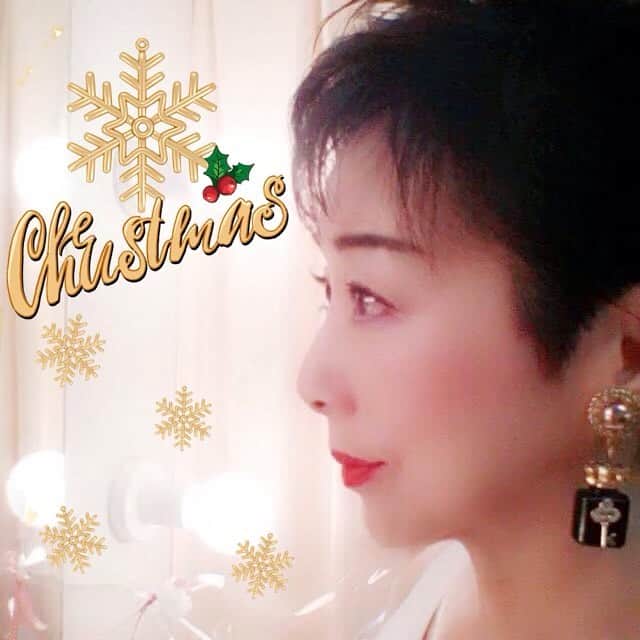小川知子さんのインスタグラム写真 - (小川知子Instagram)「#聖夜 #サイレントクリスマス #思い出写真 #小川知子」12月25日 10時42分 - tomoko_ogawa_