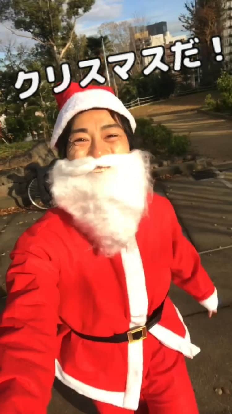 ジェット菅原のインスタグラム：「クリスマスだ！  #ニコニコダッシュ #メリークリスマス #サンタさん」