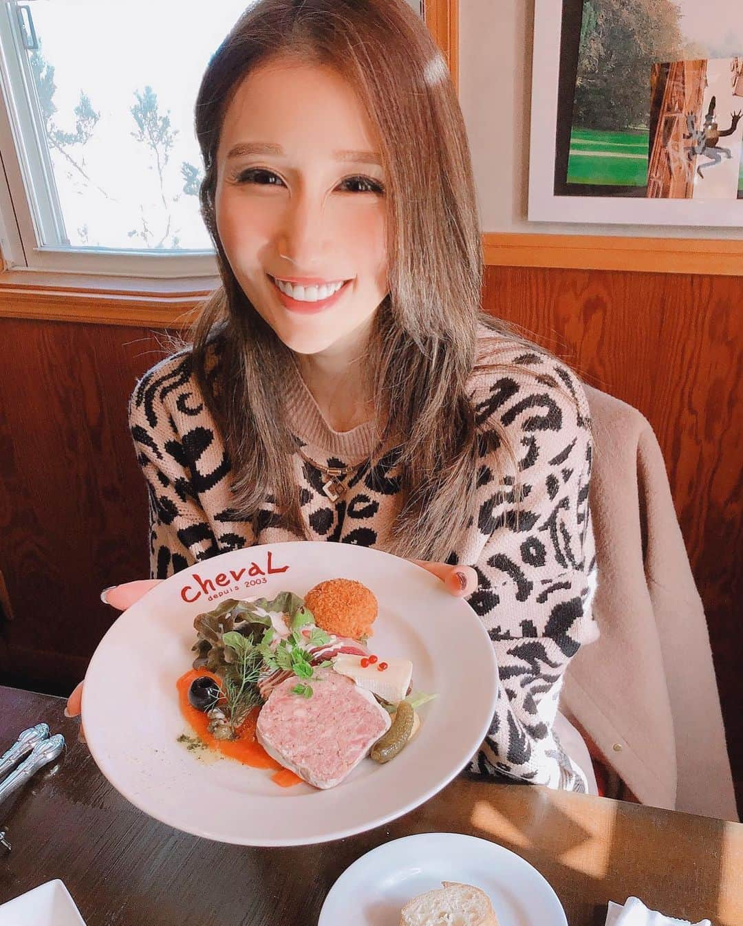 JULIAさんのインスタグラム写真 - (JULIAInstagram)「♡ おはよう😁 Good morning 😋  早安😊 * この前のご飯デートの続き♪」12月25日 9時55分 - julia_cmore_official