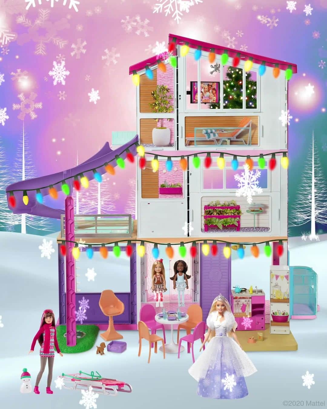 バービーのインスタグラム：「’Tis the season for holiday lights (and snowball fights)! ❄️ What are your favorite winter traditions? #Barbie」