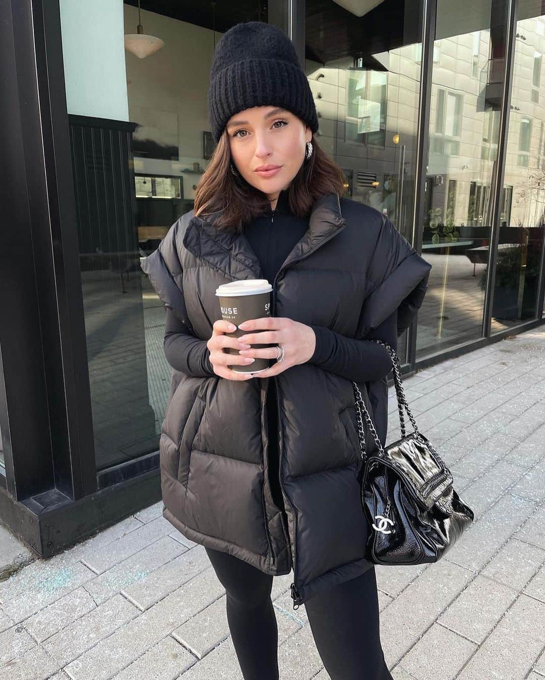 Angel™さんのインスタグラム写真 - (Angel™Instagram)「Which look would you add to your shopping list? Credit @tayhage #americanstyle #ootd #style #fashion #onlineshopping #winterlook #winterfashion #winteroutfit #outfit #looks #winteroutfits #winterlooks ❤️ #asaqueen」12月25日 2時16分 - americanstyle