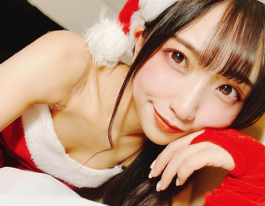 月野もあさんのインスタグラム写真 - (月野もあInstagram)「❤️  🎄✨Merry X'mas✨🎄  #christmas #santaclaus #love」12月25日 2時19分 - moa_tsukino