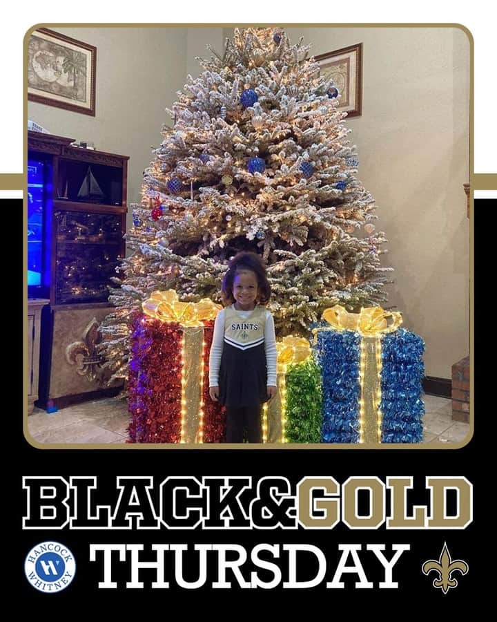 ニューオーリンズ・セインツさんのインスタグラム写真 - (ニューオーリンズ・セインツInstagram)「It's a special edition Christmas Eve #BlackAndGoldThursday! ⚜️🎄」12月25日 2時28分 - saints