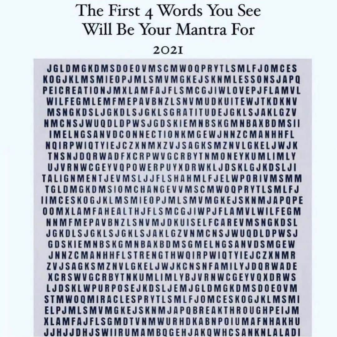 ジェイ・ボスロイドさんのインスタグラム写真 - (ジェイ・ボスロイドInstagram)「Mine was LOVE,POWER,CHANGE,ALIGNMENT  What are your words for 2021」12月25日 2時57分 - jaybothroyd