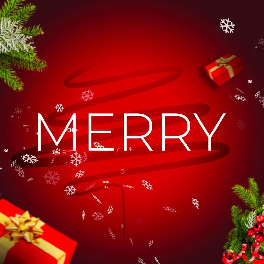 エリアカン・マンガラのインスタグラム：「I wish you all a merry Christmas 🎁🎄  #christmas #noel #joyeuxnoel #merrychristmas」
