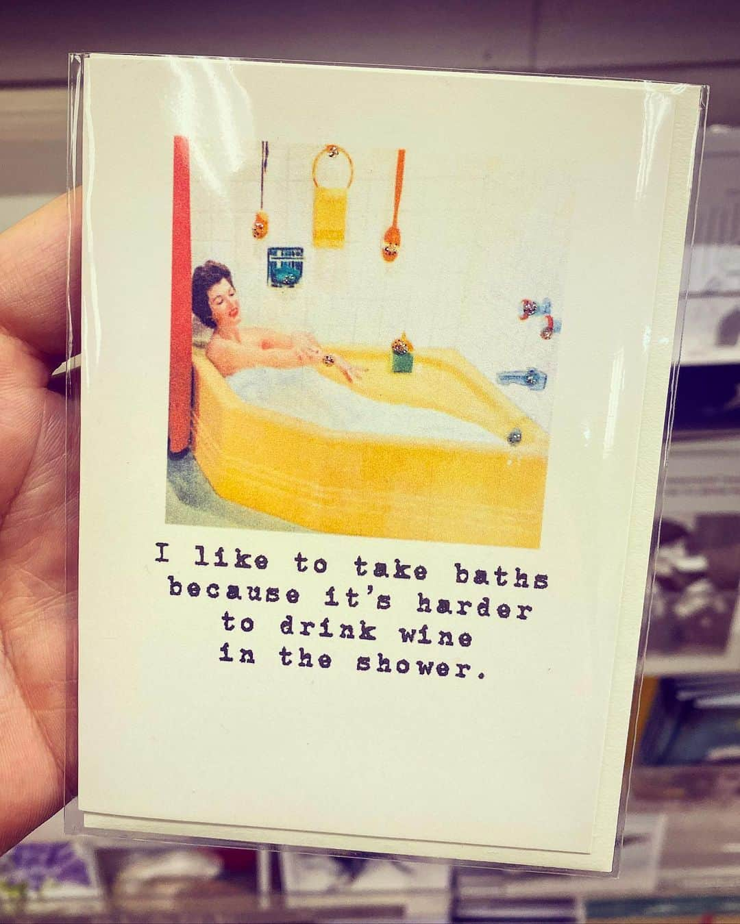 デレク・ブラスバーグさんのインスタグラム写真 - (デレク・ブラスバーグInstagram)「...And to all a good night! 🛀🏽🍷」12月25日 4時56分 - derekblasberg