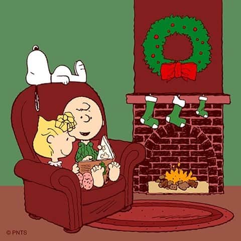 スヌーピーのインスタグラム：「Happiness is the night before Christmas.」