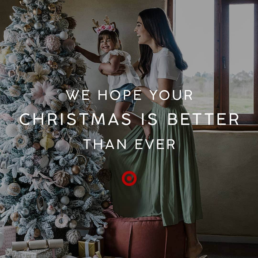 Target Australiaさんのインスタグラム写真 - (Target AustraliaInstagram)「Wherever you are, and however you're celebrating, we wish you a safe & happy Christmas 🎯♥️ #targetaus #christmasmadebetter」12月25日 6時34分 - targetaus