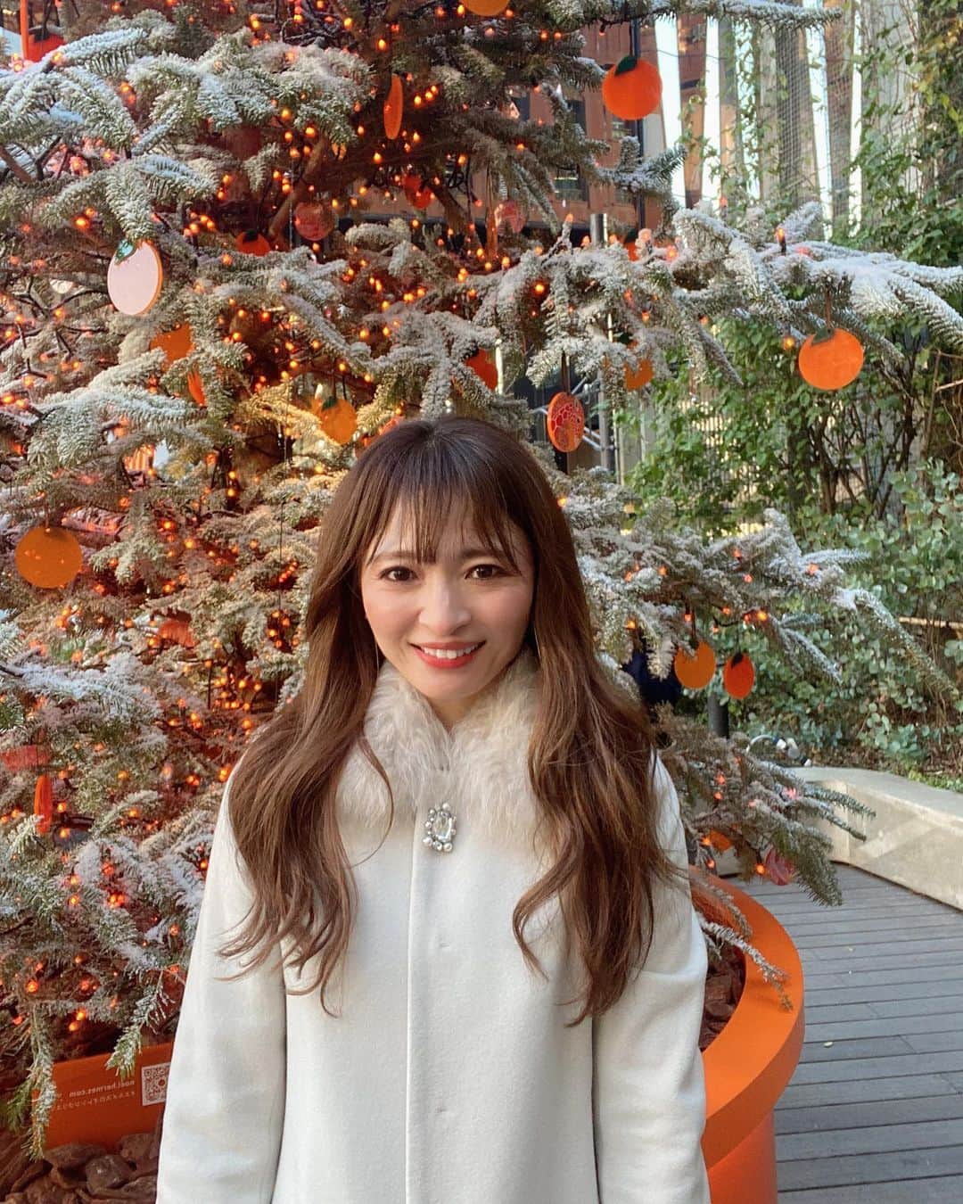 AriizumiEmaさんのインスタグラム写真 - (AriizumiEmaInstagram)「メリークリスマス🎁🎄 中高生になると、アッサリなクリスマス🎄🧑‍🎄 今日もお仕事頑張ります🙇 ・ #クリスマス#メリークリスマス #年末」12月25日 6時54分 - ema_ariizumi