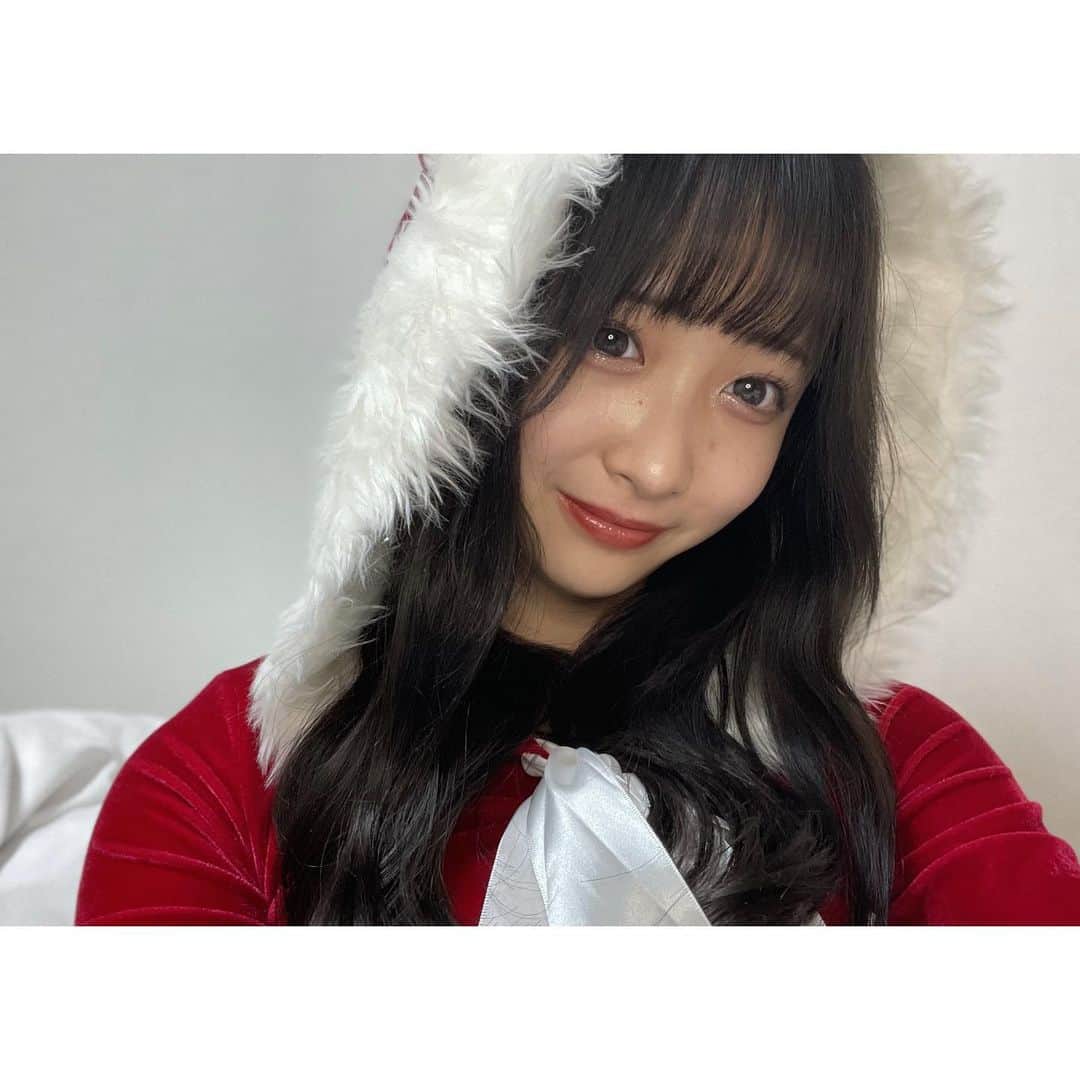 石川翔鈴さんのインスタグラム写真 - (石川翔鈴Instagram)「. Merry Christmas🎅💋♥️💫✨🎄」12月25日 7時45分 - karen__i328