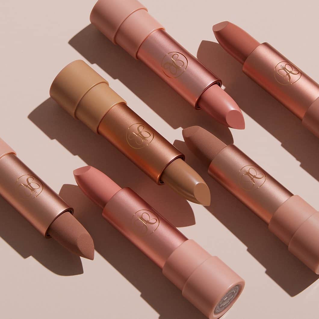 Anastasia Beverly Hillsさんのインスタグラム写真 - (Anastasia Beverly HillsInstagram)「Butterscotch is NOW available, and joining our Satin Lipsticks on anastasiabeverlyhills.com!!! Butterscotch is a full-pigment, neutral peachy beige with a satin finish 👄❤️⁣ ⁣ #anastasiabeverlyhills #abhlipstick」12月25日 8時03分 - anastasiabeverlyhills