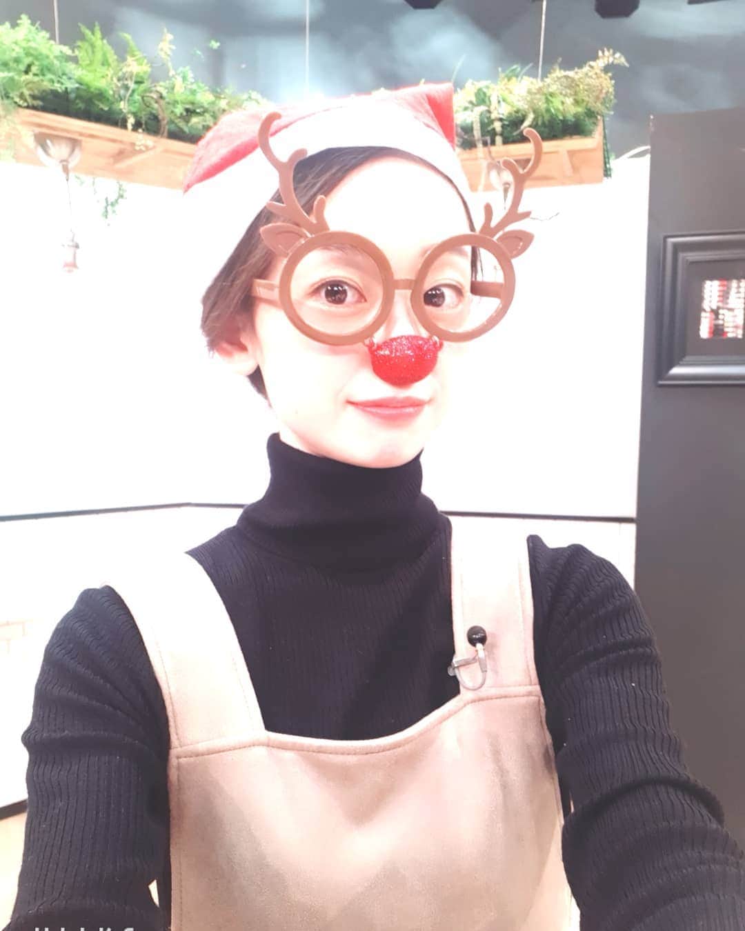 瞳ゆゆのインスタグラム：「メリークリスマス✨🎄✨  #メリークリスマス #merrychristmas」
