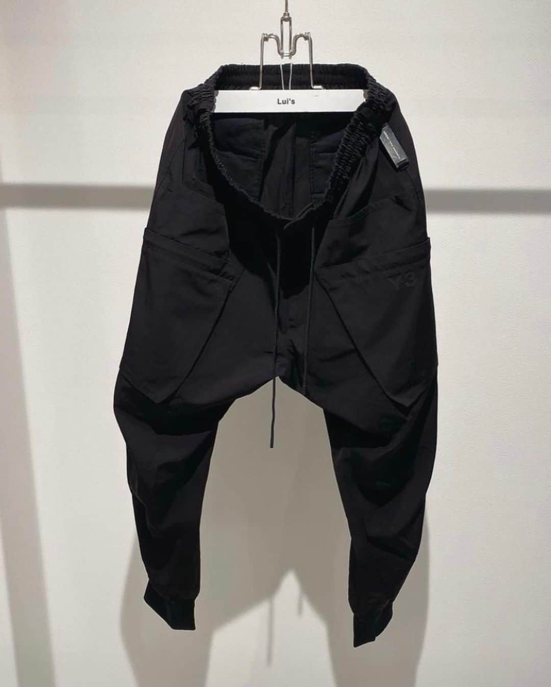 Lui's Lui's official instagramさんのインスタグラム写真 - (Lui's Lui's official instagramInstagram)「ㅤㅤㅤㅤㅤㅤㅤㅤㅤㅤㅤㅤㅤ﻿ ﻿ ﻿ ﻿ ▼in store now﻿ ﻿ ﻿ ﻿ Y-3 【 @adidasy3 】﻿ 2021  Spring & Summer Collection﻿ -1st delivery-﻿ ﻿ ﻿ ▼store ﻿ Lui's 池袋店 @luisikebukuro ﻿ Lui's 船橋店 @luis_tokyobay ﻿ Lui's/EX/store 湘南店 @luis_ex_store_shonan ﻿ ﻿ ﻿ ﻿ #adidasy3 #y3yohjiyamamoto﻿ #yohjiyamamoto #ヨウジヤマモト﻿ ﻿ ﻿」12月25日 18時50分 - luis_official___