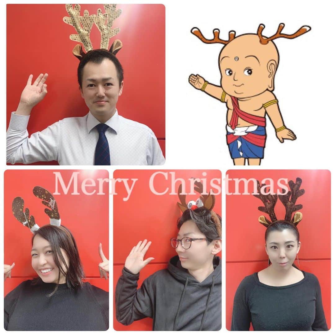 大阪ブライダル専門学校公式ページさんのインスタグラム写真 - (大阪ブライダル専門学校公式ページInstagram)「* 〜Merry Christmas〜 * 今年もクリスマスがやってきました🎅　 今年の先生達はトナカイカチューシャでお祝い🦌💓 前田先生はせんとくんそっくりになりました👏✨笑 * 例年通りの様にはいかないかもしれませんが 皆さんにとって笑い溢れる happyなクリスマスに なりますように🧚‍♂️✨ ♡┈┈┈┈┈┈┈┈┈┈┈┈┈┈┈┈┈┈┈┈┈♡﻿ 💍来校型オープンキャンパス💐﻿ 11:45〜受付 12:00〜16:00﻿ 新年1回目は…﻿ 🎍1月16日(土)🎍﻿ ﻿ ＜予約方法＞﻿ ●プロフィールのホームページから﻿ @osakabridal﻿ ●インスタグラムのDM﻿ ①お名前 ②参加日 ③連絡先﻿ ●LINE﻿ ①お名前 ②参加日 ③連絡先﻿ ﻿ 💍WEBdeオープンキャンパスも併催💐﻿ ※WEBdeオープンキャンパス参加希望の方は﻿ メールアドレスもお願いします💌﻿ ♡┈┈┈┈┈┈┈┈┈┈┈┈┈┈┈┈┈┈┈┈┈♡」12月25日 18時51分 - osakabridal