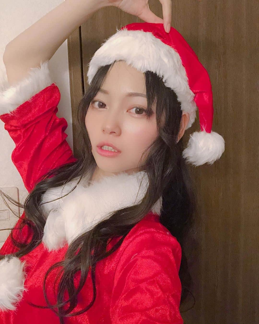 遠乃おとさんのインスタグラム写真 - (遠乃おとInstagram)「めりくり🎅🏻」12月25日 18時53分 - oto.tono__88