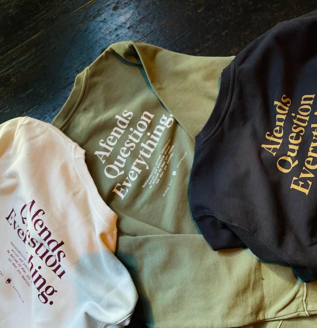 PORT of CALL Cafe&Store Tokyoのインスタグラム：「#pocdstyle -New Arrival- @afends  👕 Positive Change Stocked @poc_daikanyama QUESTION EVERYTHING "常に探求心を持って生きる'" 'イノベーション（革新的）・アクション（行動的）・ポジティブ（積極的)な変化を通じたサステナビリティは破壊するものによってではなく、創造するものによって定義されるべきである。 . @afends  #afends #afendswomans #new #collection #portofcalldaikanyama #cafeandstore」