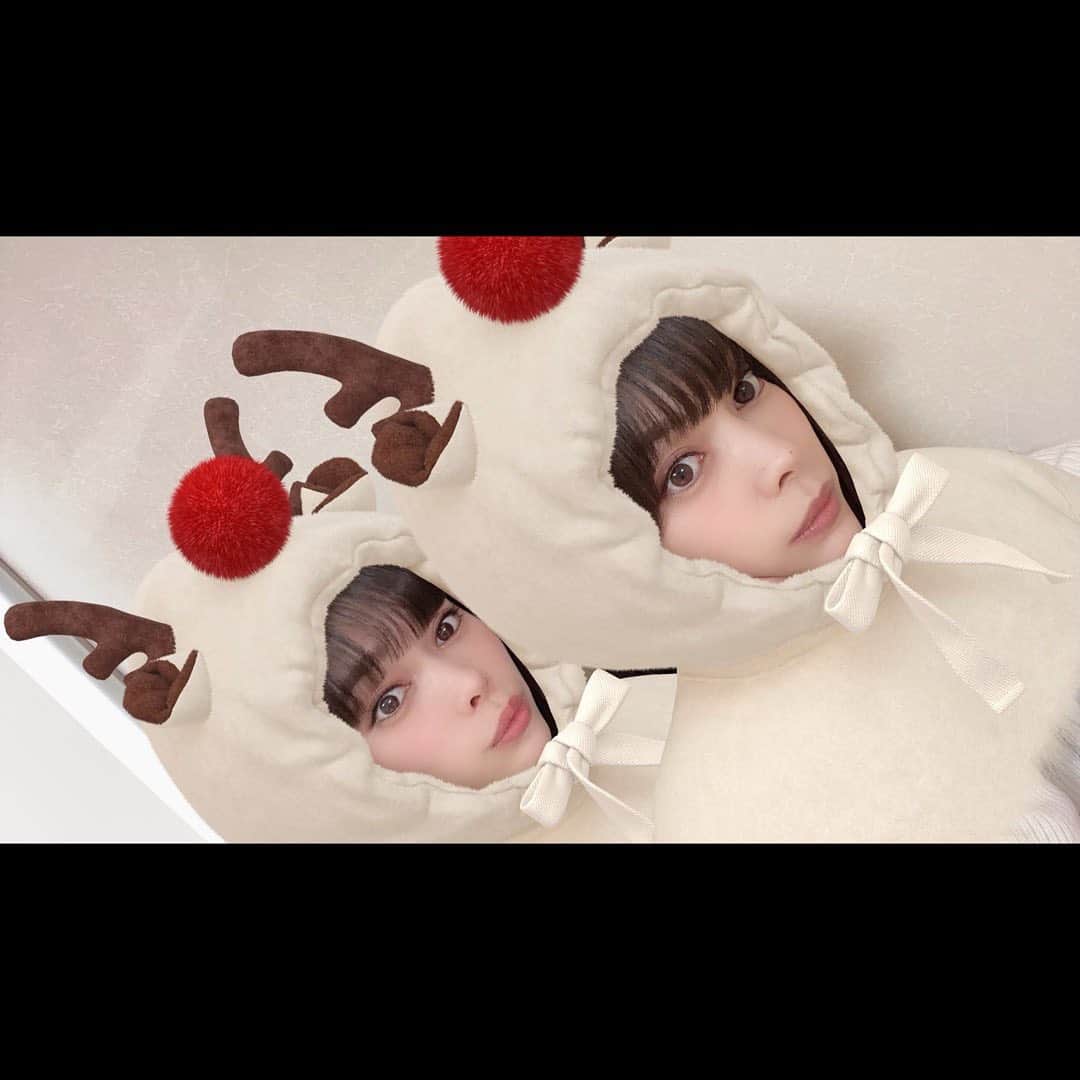 ＹＡＥ【MIO・YAE】のインスタグラム：「☃️ Merry x′mas *･ﾟ｡:.* 🎄🤶」