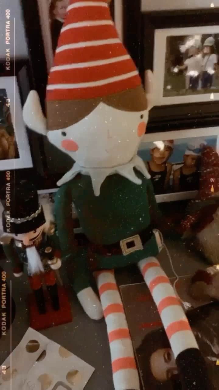 リュプカ・ゴイッチのインスタグラム：「#merrychristmas #everyone ❤️」