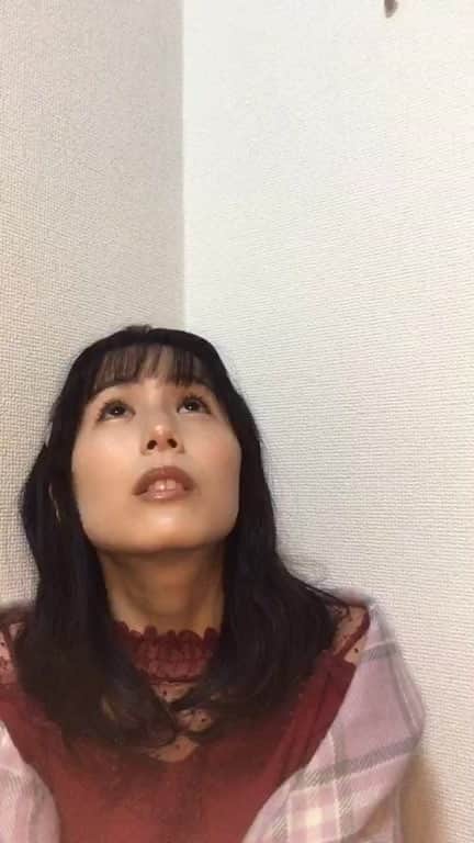 高橋紗妃のインスタグラム：「メリークリスマスっ  楽しいお時間ありがとうございました！ この後22:30からちーさんのラジオにお邪魔させていただきます！  FMコザ「楽屋deトーク」12月25日 甲斐千尋の 『 かいちーと夜ふかしでぃ！ 』 jjpromotion.com/kai_radio_jj.h…  こちらもぜひぜひ見てくださいっ  それで一足お先に、良いお年を〜〜」