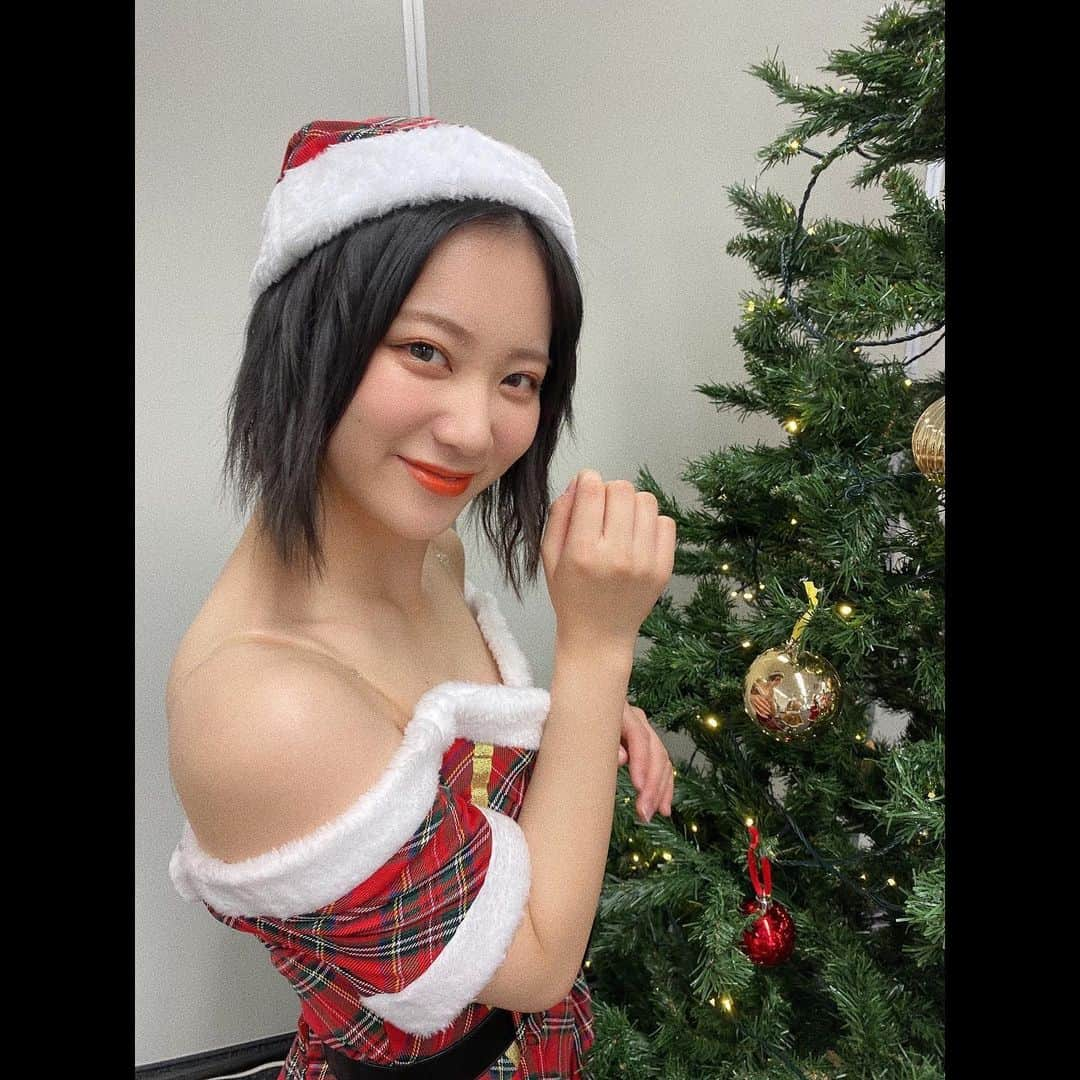 河野奈々帆さんのインスタグラム写真 - (河野奈々帆Instagram)「めりーくりすますすす🎄🎅🏻」12月25日 19時51分 - 7ho_0518