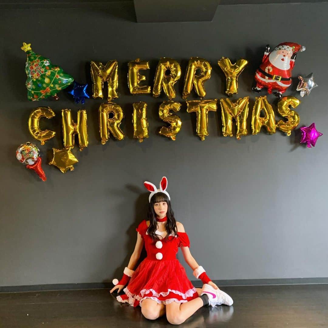 長谷川美月さんのインスタグラム写真 - (長谷川美月Instagram)「メリークリスマス！！🎅🏻🎄❤️」12月25日 19時47分 - mxx.____29