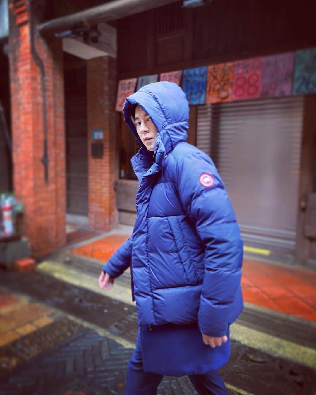Lego Liのインスタグラム：「我的朋友 謝謝🤟🏼🤟🏻🤟🏽 @canadagoose #sharewarm」