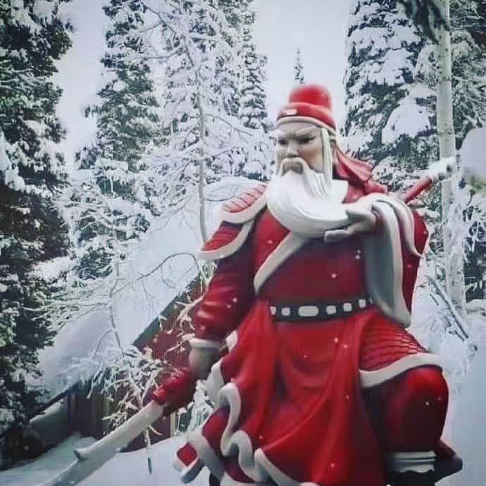 曹格格さんのインスタグラム写真 - (曹格格Instagram)「I think I’m related to this Santa !!!! Merry Christmas」12月25日 11時25分 - supergarychaw