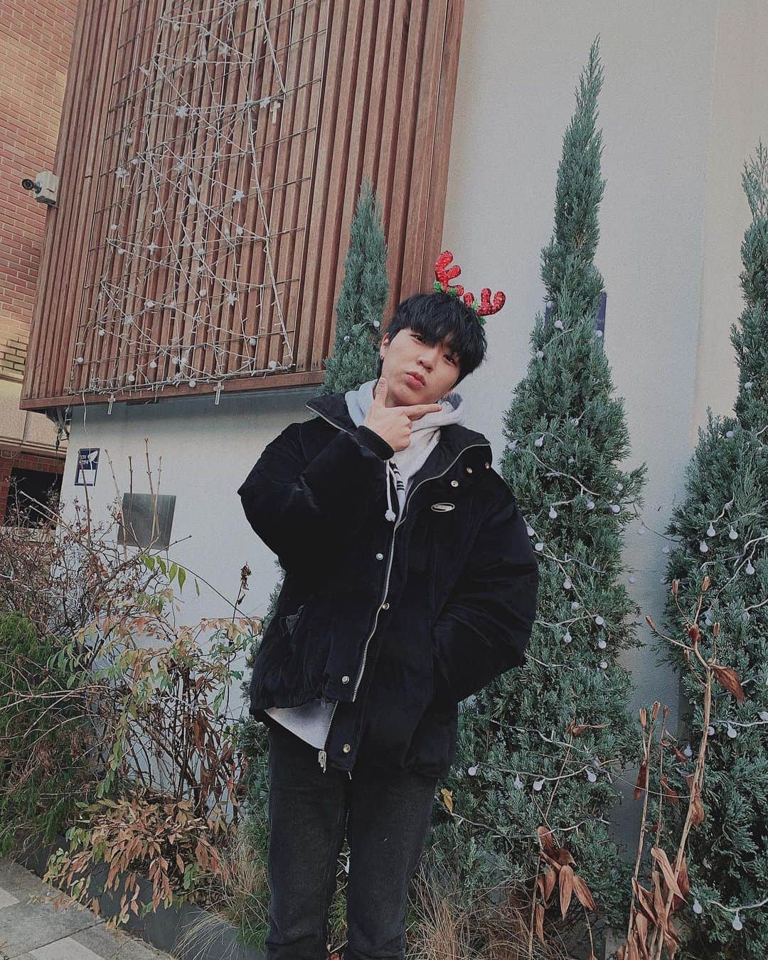 Jun Sung Ahnさんのインスタグラム写真 - (Jun Sung AhnInstagram)「Merry Christmas ^^ 🎄🎄🎄🎅🏼」12月25日 12時09分 - juncurryahn