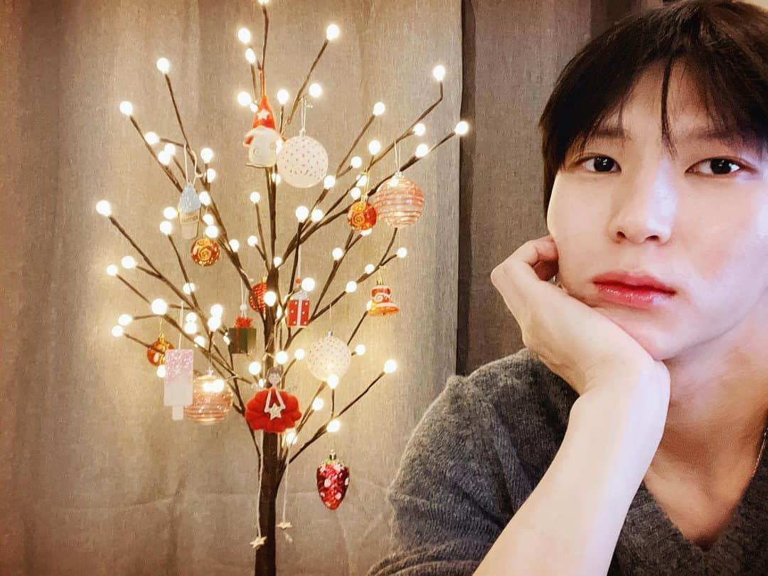 レオさんのインスタグラム写真 - (レオInstagram)「Merry christmas⭐️ 😶 오래보자 오래가자」12月25日 12時12分 - leo_jungtw