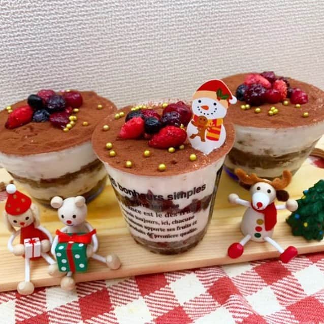 athena_greek_yogurtのインスタグラム：「🎄Merry Christmas🎄 ギリシャヨーグルトを使ったティラミス🐮❤️  Photo by @yui__meshi   #athenagreekyogurt  #merrychristmas  #アテナギリシャヨーグルト  #クリスマスパーティー」