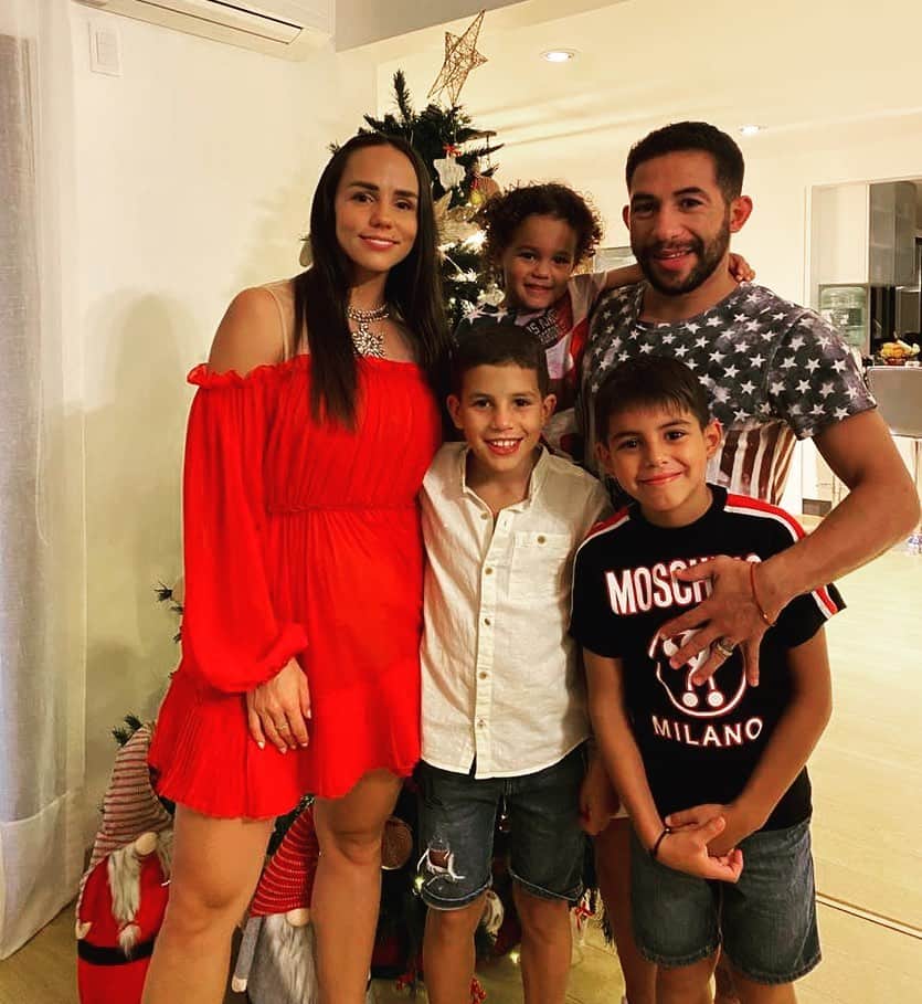 ワルテル・ガルガノのインスタグラム：「Feliz Navidad 🎄. Año muy difícil para todos, con altas y bajas pero siempre tratando de ser positivo. Abrazo grande y fuerza para todos. MWMTL」