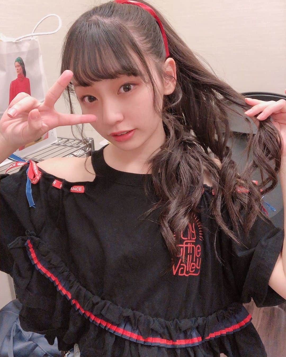 尾野寺みさのインスタグラム：「﻿ ﻿ ﻿ ﻿ クリスマスに夏っぽいのあげちゃう﻿ ﻿ ﻿ ﻿ #クリスマス #クリぼっち﻿ ﻿ #ポニーテール #夏 #衣装 #TIF﻿ #アイドル #リリバリ #へそだし﻿ ﻿ #idol #Japanese #asian﻿」