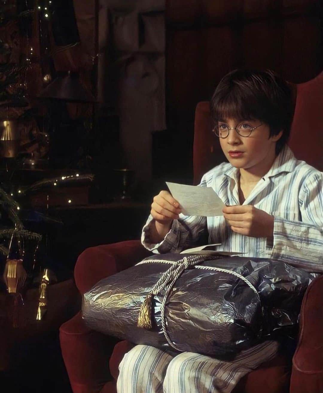 Men's Fashion Postのインスタグラム：「Were you naughty or nice?」