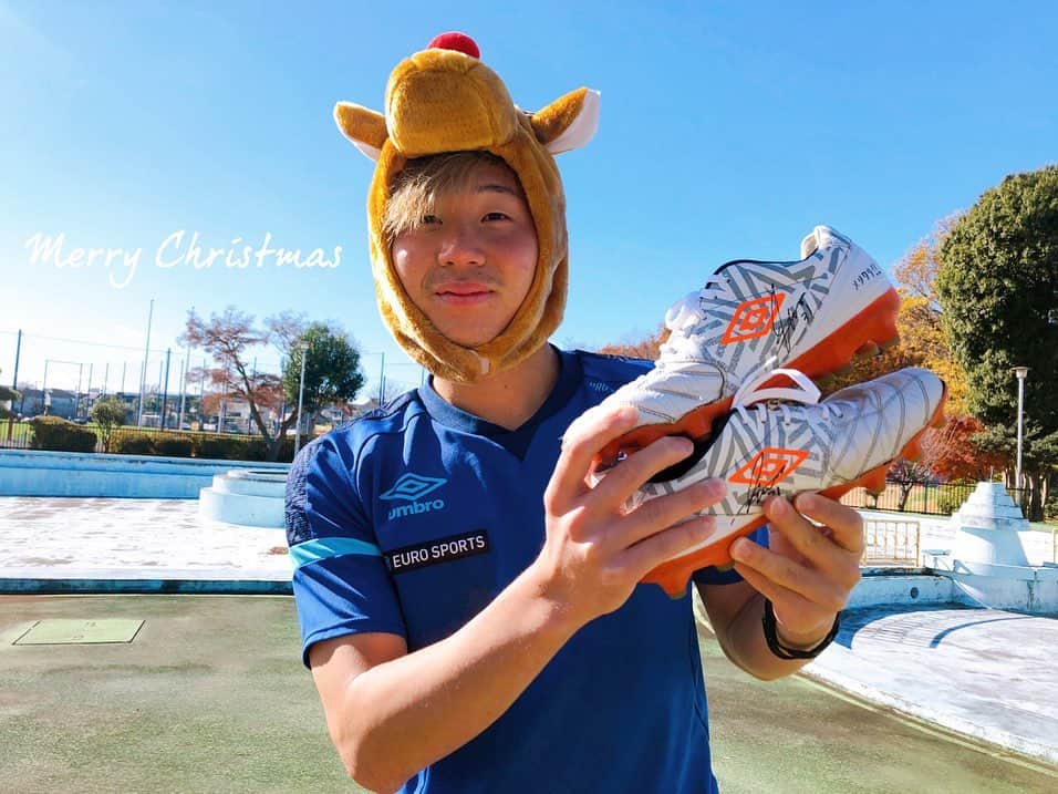 のインスタグラム：「🎅🎄✨🎁✨ 素晴らしいクリスマスを💙❤ @fctokyoofficial  #めりーくりすます #merrychristmas Christmas  #FC東京 #fctokyo #tokyo」
