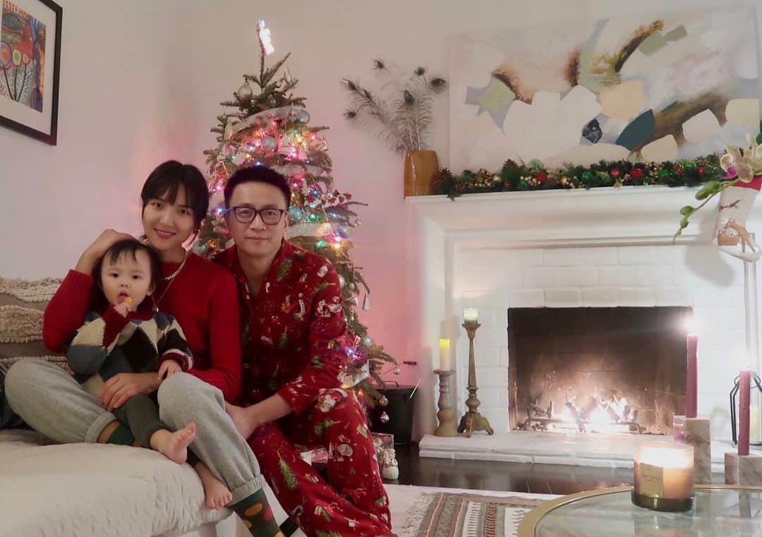 ルピン・ワンのインスタグラム：「Merry Christmas 🎄」