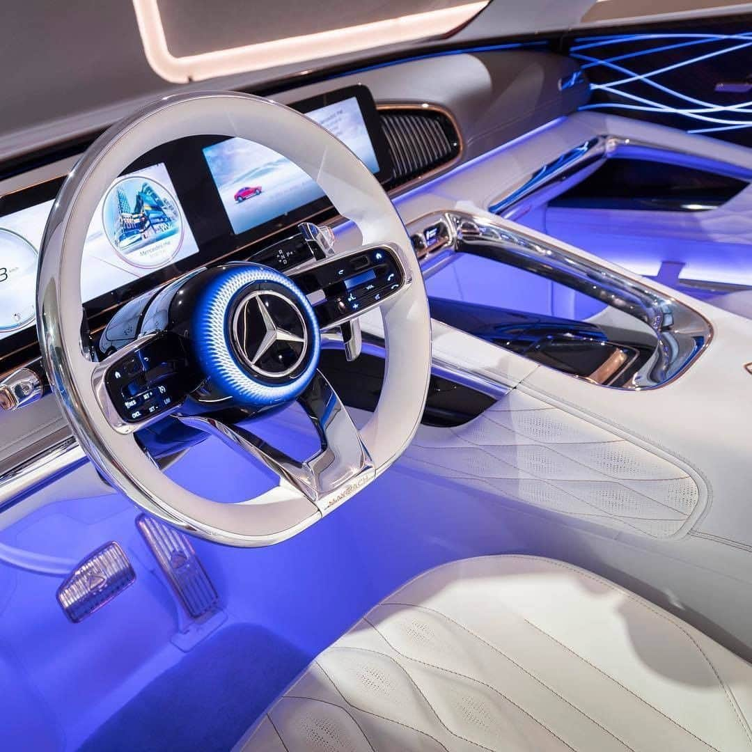 メルセデス・ベンツさんのインスタグラム写真 - (メルセデス・ベンツInstagram)「The interior of our Vision Mercedes-Maybach Ultimate Luxury features an exciting contrast between high-level sportiness and luxurious spaciousness. @gorden.wagener  #MercedesMaybach #VisionMaybach #MBdesign #UltimateLuxury」12月25日 16時00分 - mercedesbenz