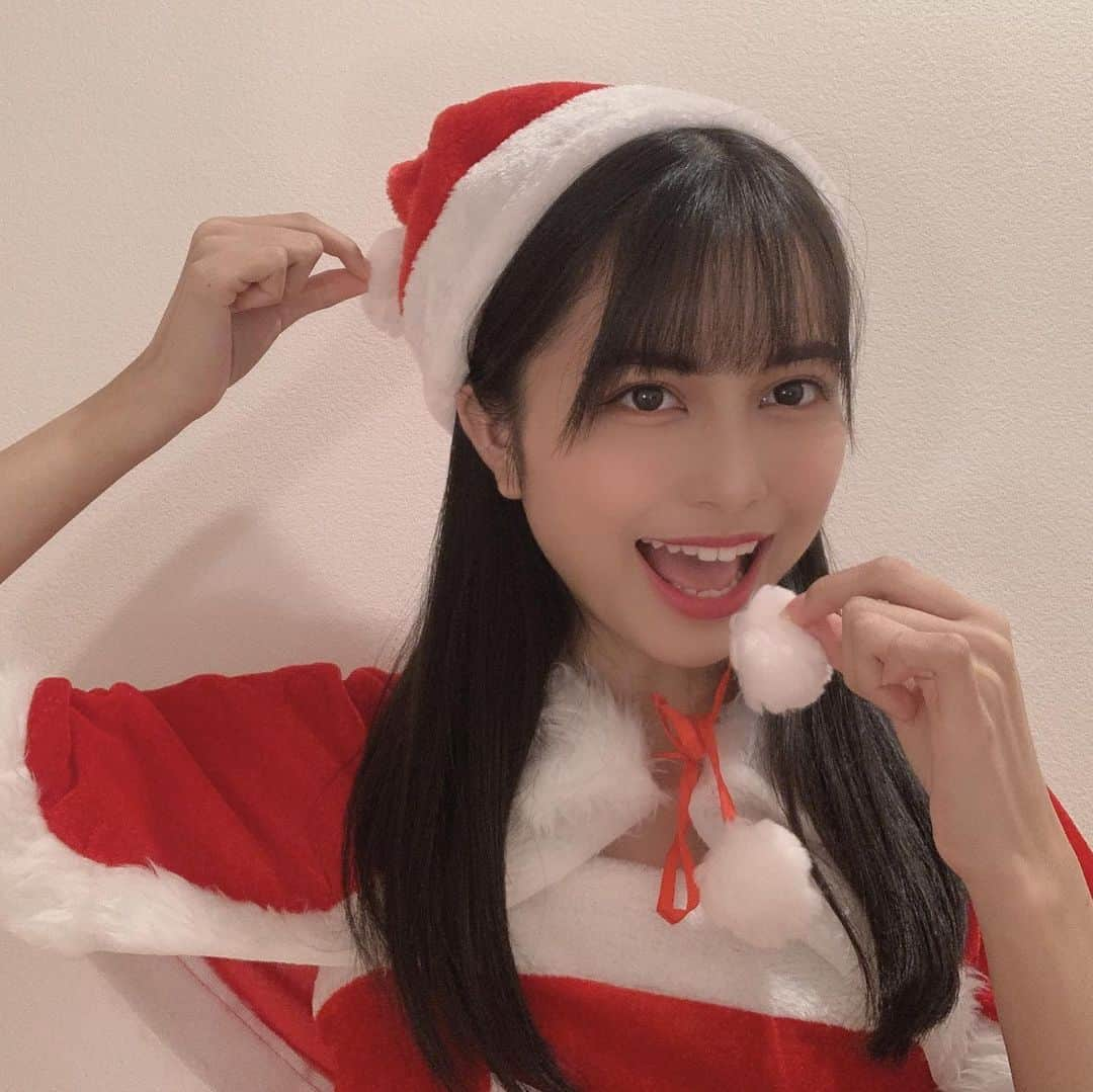 清水梨央さんのインスタグラム写真 - (清水梨央Instagram)「☺︎﻿ メールクリスマス🎄﻿ ﻿ #오오티디#옷스타그램#셀카#셀카그램#셀카스타그램」12月25日 17時10分 - rio_shimizu