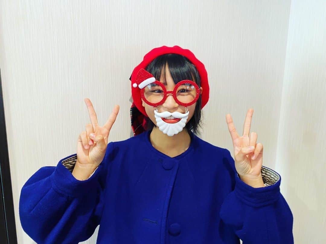 竹内朱莉さんのインスタグラム写真 - (竹内朱莉Instagram)「Merry Xmas🎅🎄🔔  #アンジュルム　#helloproject  #merrychristmas #メリクリ　#りんサンタ」12月25日 17時14分 - akari_takeuchi.official