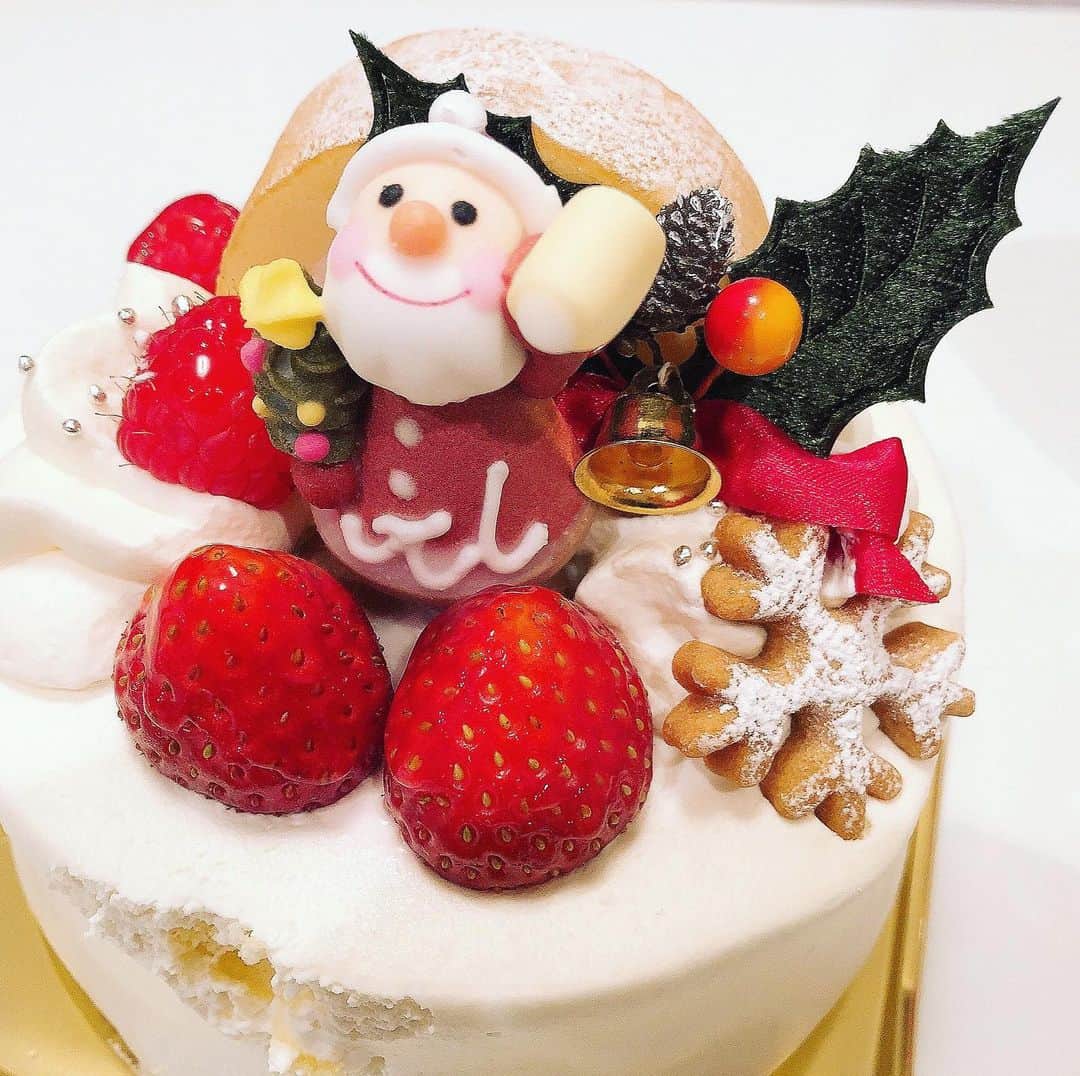 畑山亜梨紗さんのインスタグラム写真 - (畑山亜梨紗Instagram)「一目惚れしたケーキだよ ケーキ食べたかな🤥」12月25日 17時47分 - a_ufo_91