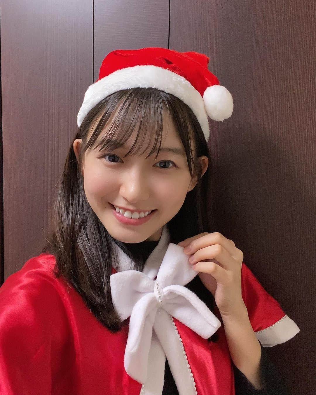 志田音々さんのインスタグラム写真 - (志田音々Instagram)「🍰🎄🎅🏻🎁🌟 メリークリスマス☺️」12月25日 17時42分 - shida_nene0715