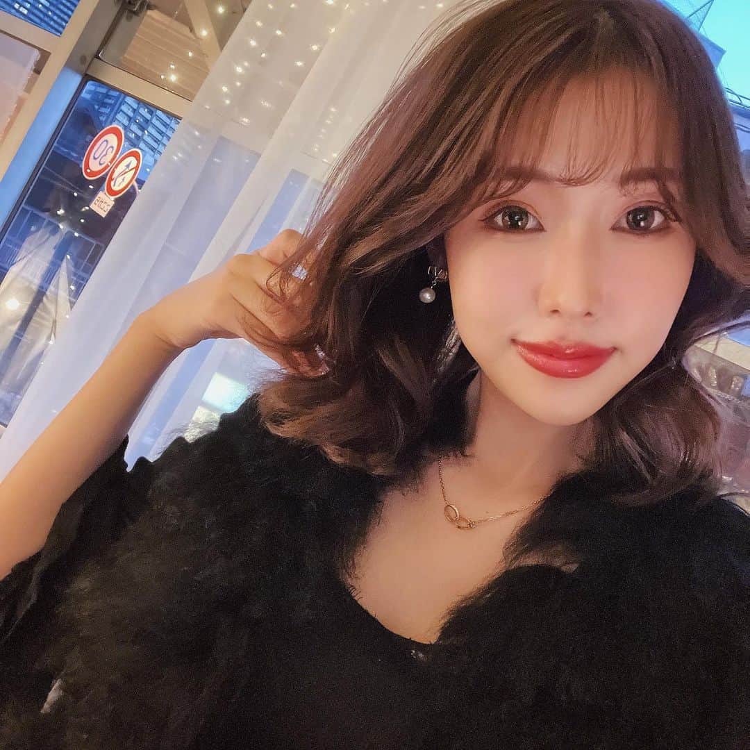 WAKAKOのインスタグラム：「Merry Christmas🎄✨」