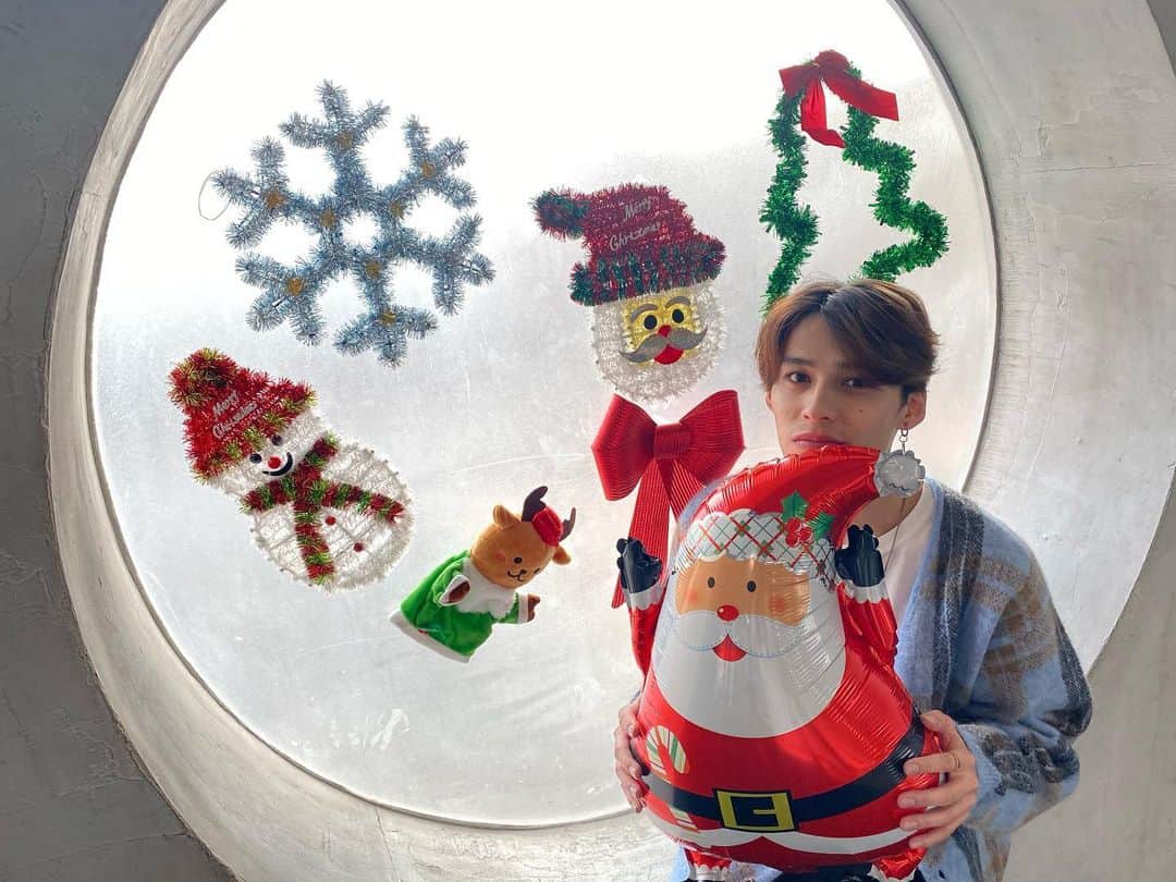 関哲汰さんのインスタグラム写真 - (関哲汰Instagram)「Merry Christmas🎄🎂  #ONENONLY #ONO #ワンエン #TETTA #メリークリスマス」12月25日 17時57分 - tetta1124_official