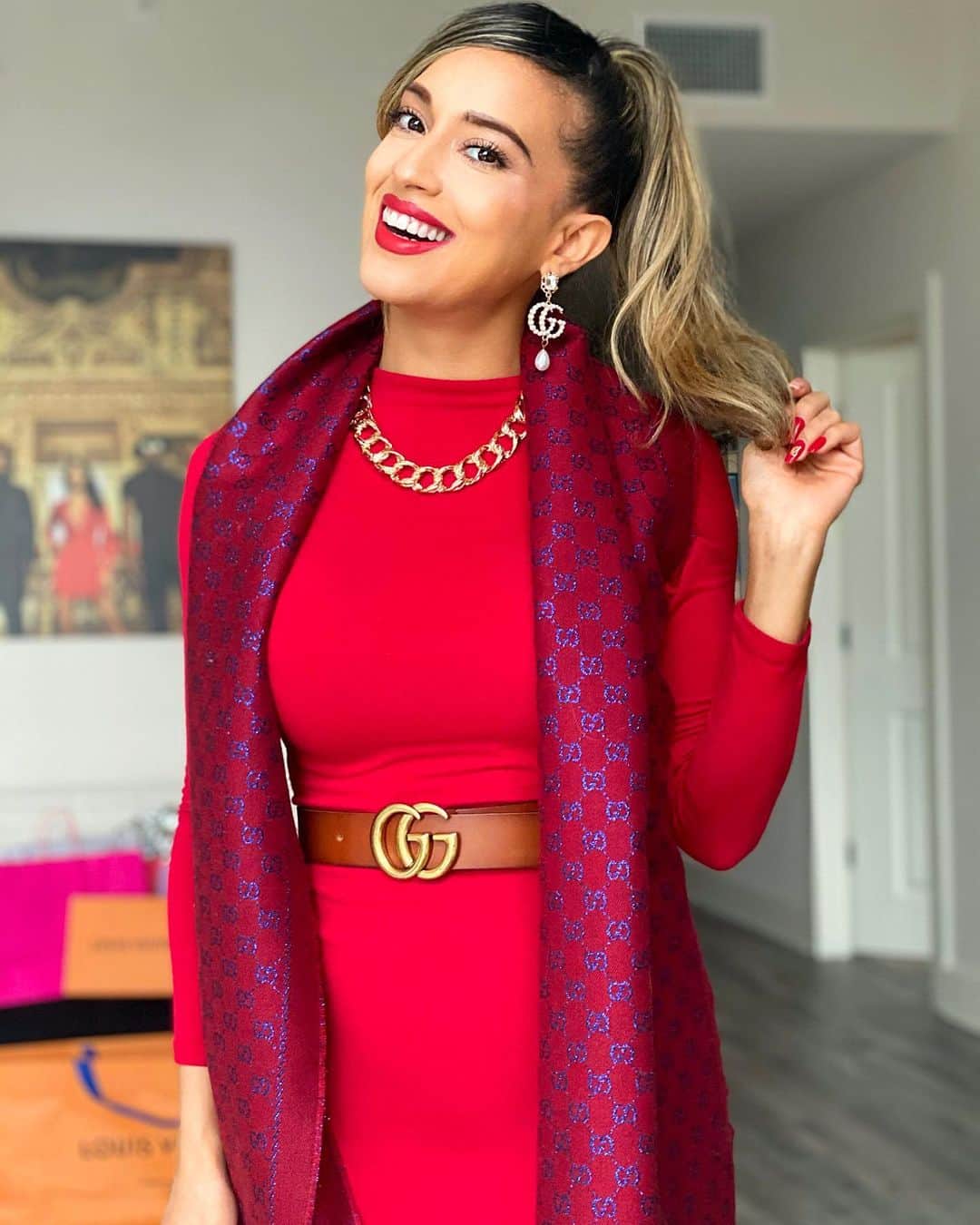Sarah Mundoのインスタグラム：「Merry Christmas my friends!  Feliz Navidad mis amigos.」