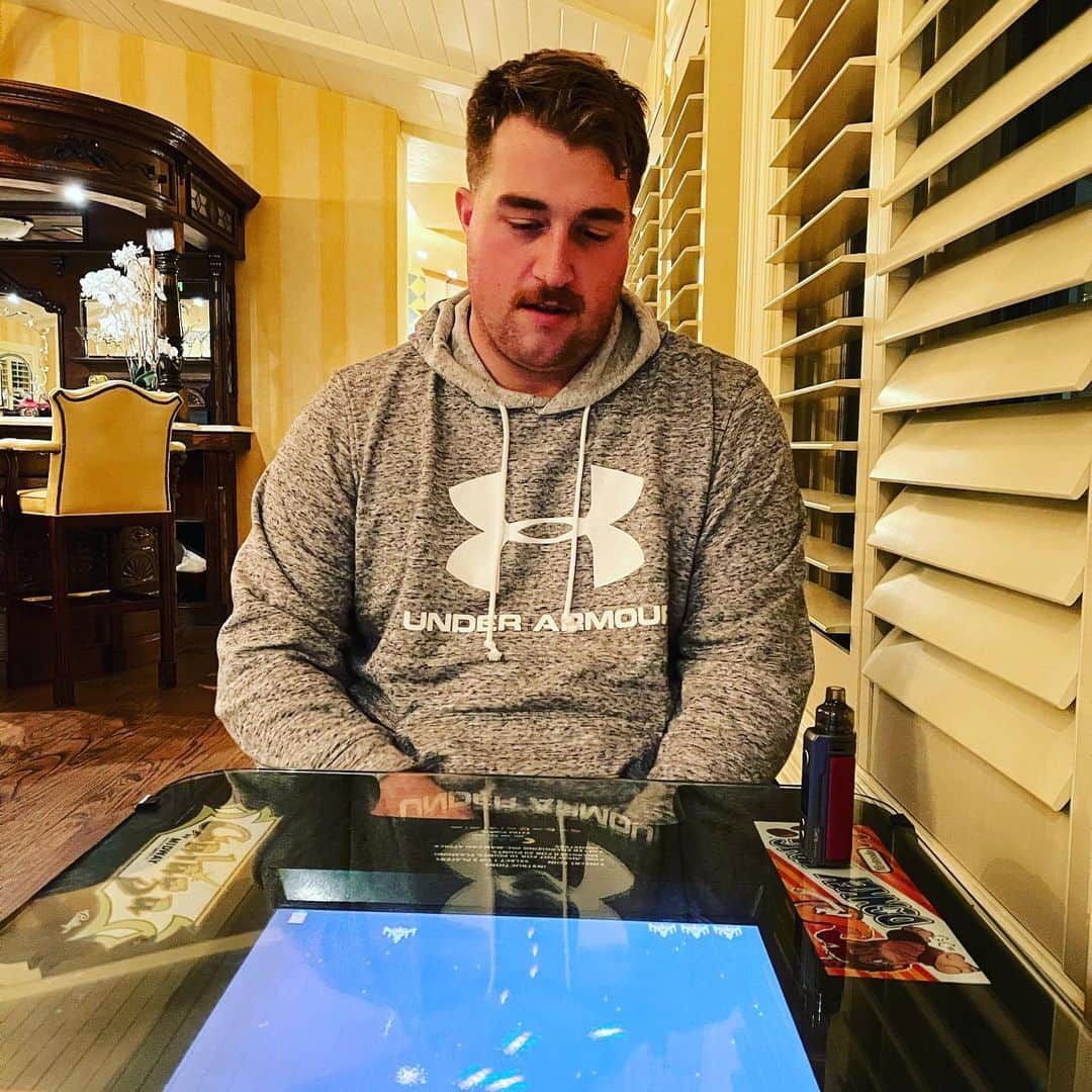 ロージー・オドネルのインスタグラム：「my son is home #merrychristmas」