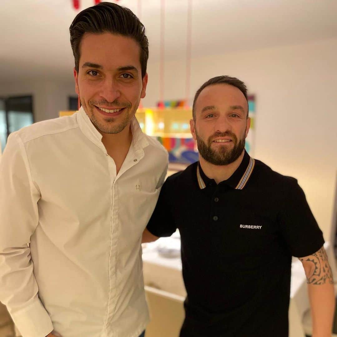 マテュー・ヴァルブエナのインスタグラム：「Great week with the chef @ludovic_turac 👨🏻‍🍳 Thank you for the delicious meals and your good mood 🙏」